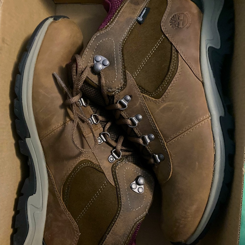 Timberland women’s boots Sz11 new in box